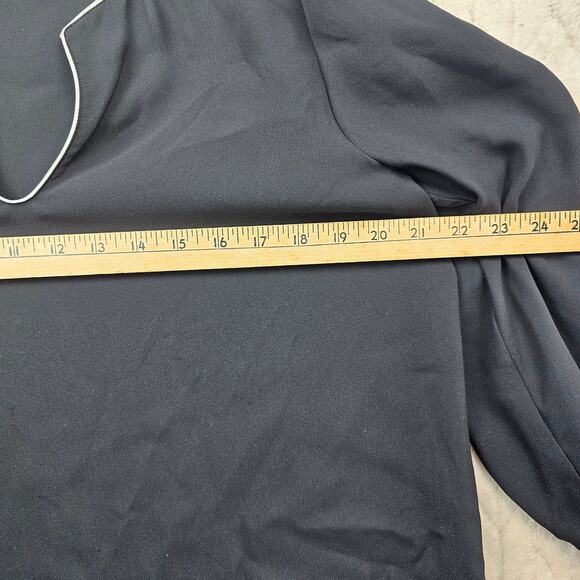 Lafayette 148 Blouse Medium Silk Piped Classic Knit Cuff Timeless Quiet Luxury - Picture 4 of 6